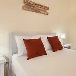 Appartamento Feel At - Free Private Parking