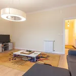 Feel At - Free Private Parking Appartamento