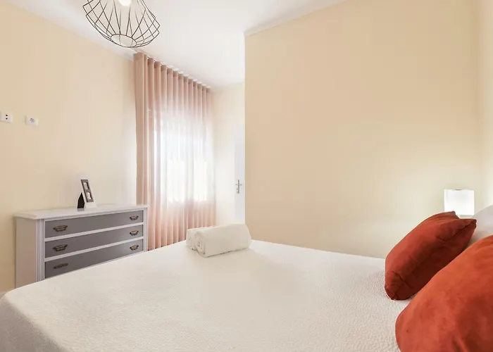 Apartamento Feel At - Free Private Parking Braga